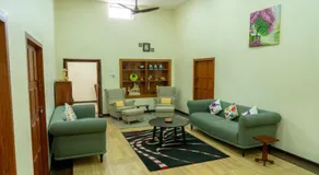 The Inglewood Bungalow - Image 4