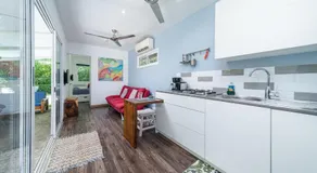 Cute, modern Tiny home with pool for 2 people in Playa Potrero - Image 3