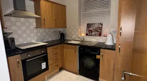 NEWLY REFURBISHED NOV 2025 Chic City Stay In Jesmond Apartment - Image 3