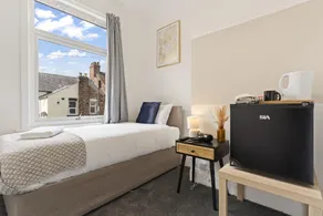 Charles Street House - Image 2