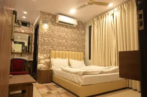 Hotel SLR Grand Haven - Image 5