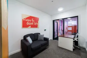 OYO Vincent Apartments - Image 4