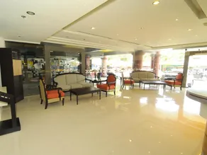 Regency Inn - Image 4
