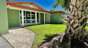 Sea la Vie - Beach Town Charm - Image 5