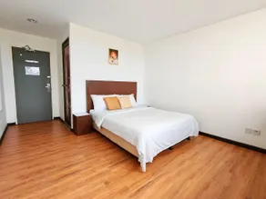 SEAVIEW BUSINESS INN - Image 3