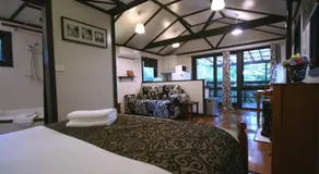 Tudor Cottages - Image 3