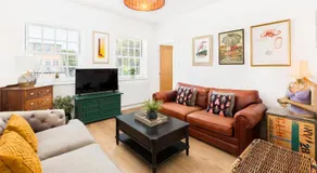 2 Boutique apartments up to 3 parking spaces - Image 5