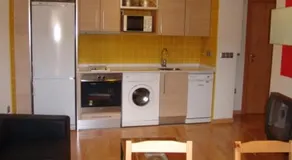 Apartamentos Zaragoza Coso - Image 5