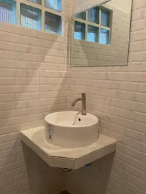 W46 Home&Pool - Image 5