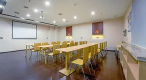 IU Hotel Taiyuan Changfeng West Street The Mixc - Image 5