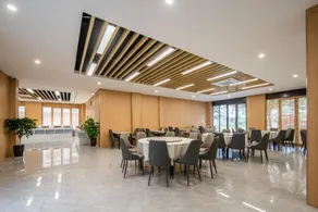 Rezen Retreat Yunyi - Image 5
