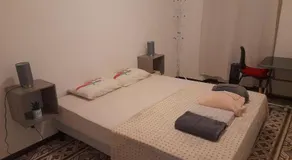 Petit appart entier au cœur des REMPARTS - Netfix et connection fibre gratuits - Image 2