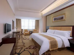 Vienna Hotel Dongguan Changping Avenue - Image 4