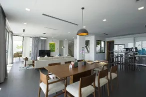Anh Nguyen Oceanfront Villas Nha Trang - Image 3