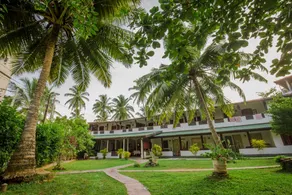 Sea View Beach Unawatuna Hotel - Image 4