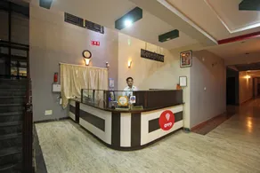 OYO Hotel Sk Regency - Image 4