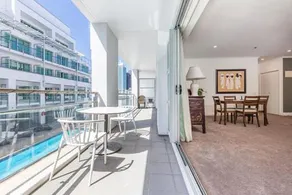 QV Stays Spacious Hideaway on the Wharf - Image 3