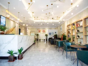 GreenTree Inn Express Shanghai Pudong Lingang New City Yunhan Road - Image 3