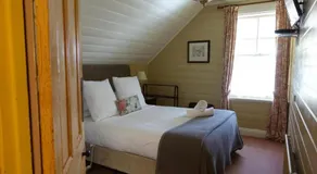 Defunct Property - Image 3