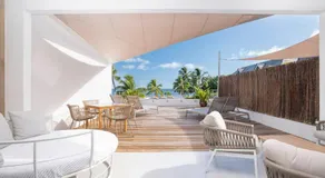 Cook's Bay Hotel & Suites - Image 5
