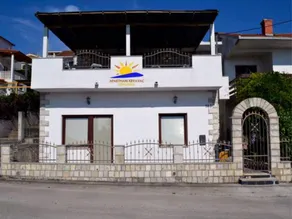 Apartments Visnja - Double Room - Image 4