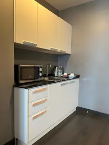 14 Living - Image 3