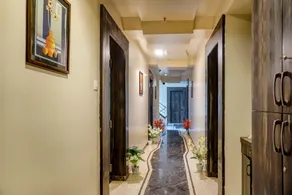 Super Townhouse OAK Regal Inn Near Sant Tukaram Nagar Metro Station - Image 4