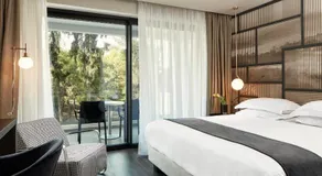 Azur Hotel - Image 2