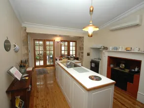 Wishing Well Cottage - Image 3