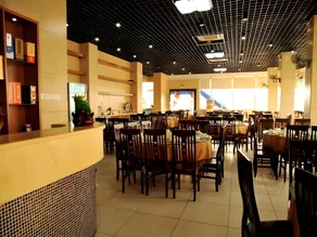 Yintian Holiday Hotel - Image 2