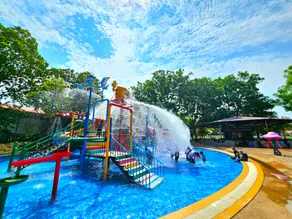Paragon Water Themepark Suites Melaka by GGM - Image 1