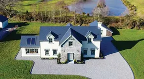 Beechwood 6 Kenmare - Luxurious Living - Image 5