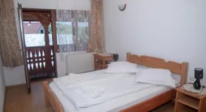 Pensiunea Bontos - Image 2
