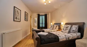 Fountainbridge Residence - Image 2