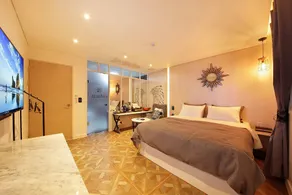 Hotel Nol - Image 4