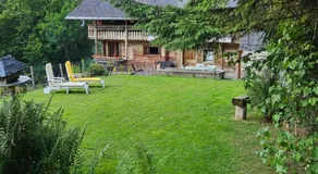 Traditional Chalet au calme avec hamman, sauna, jardins acceuillants et spacieux à l'intérieur et extérieur - Image 5