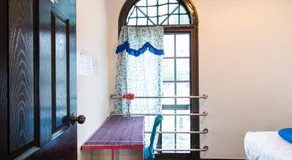 Travel Hub Guesthouse - Image 5