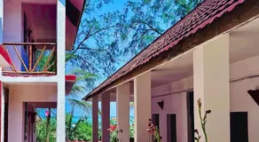 CAAA Youth Hostel - Image 4