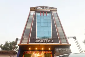 SPOT ON 78167 Hotel Royal Castle - Image 5