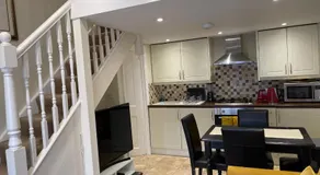 The old coach house 8 North lane - Image 3