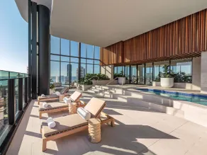 La Jolla Holiday Broadbeach - Image 4
