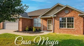 4BR Home - Central to University of Arkansas & Walmart HQ - I-49 Access - Image 5