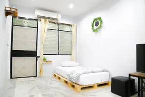 FOX HOUSE - HUA HIN 5 min Walk from Train Station - Image 4