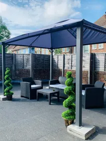 Ruby Pub & Hotel - Image 4