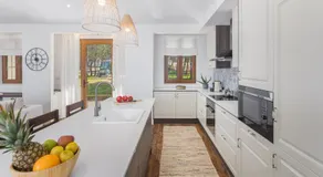 Luxury Glamping Beach Villas Porto Bus - Image 5