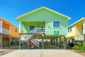 Laid Back Lime by AvantStay | Near Beach w/ Pool, Complimentary Pool Warmer - Image 4