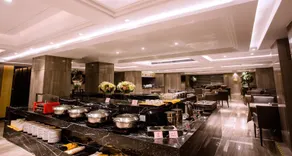 Fortune Hotel Ningde - Image 2