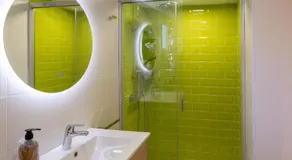 Hostal Royal Bliss - Image 5
