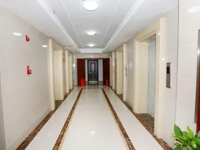 Zhuzhou Tianze Art Apartment (Hongqi Square) - Image 3