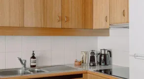 Cora Lynn - Apartment 3 - Image 3